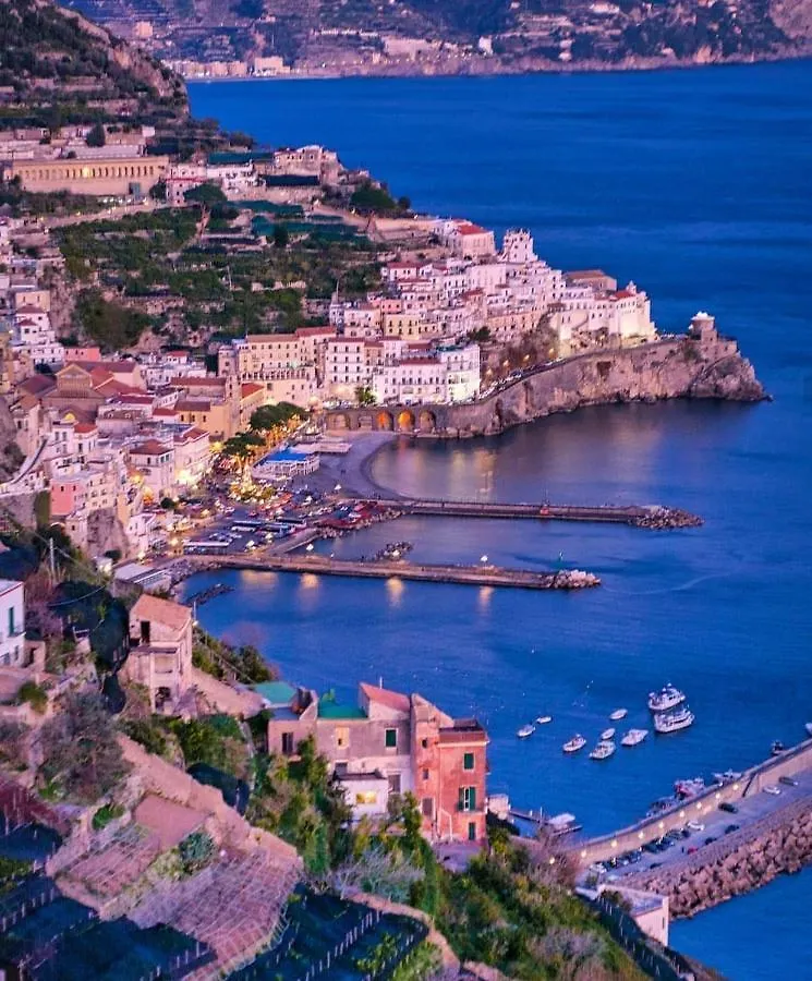 Un Angolo Di Paradiso أمالفي
